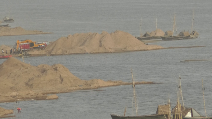 vlcsnap-2020-02-22-22h49m06s867 vlcsnap-2020-02-22-22h49m06s867