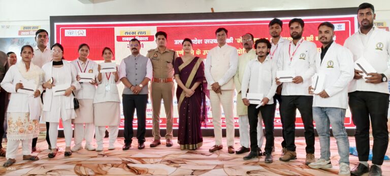 सभापति ने सेवा, सुरक्षा व सुशासन की नीति पर आयोजित कार्यक्रम का दीप प्रज्वलित कर किया शुभारम्भ