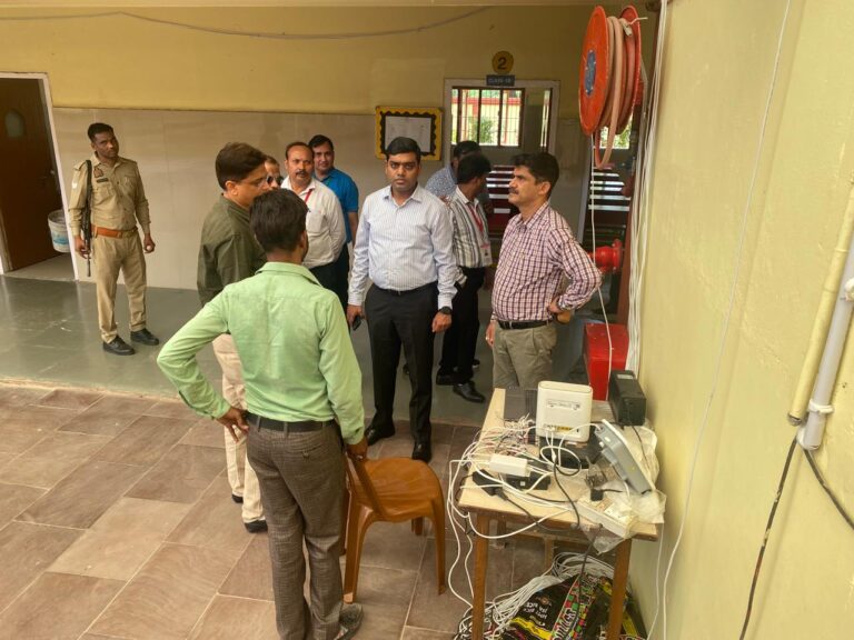 शांति पूर्ण तरीके से दोनों पालियों में पीईटी-2025 की परीक्षा जिले मे हुई सकुशल सम्पन्न