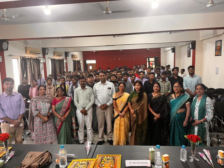 छात्र- छात्राओं को मानसिक उलझनों से बचने की आज के दौर मे है जरूरत :डॉ रुमा परवीन