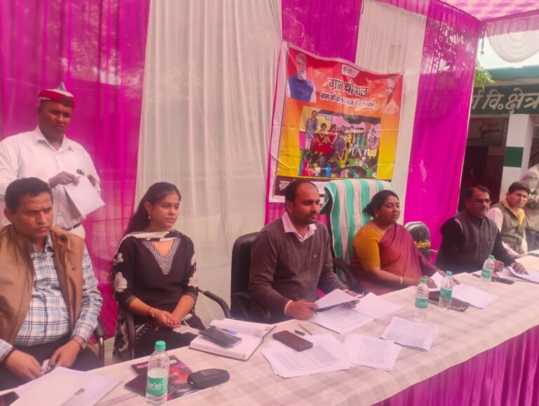 सीडीओ ने आर०आर०सी० सेन्टर व गौवंश बिहार त्रिपुला का निरीक्षण कर दिए आवश्यक निर्देश