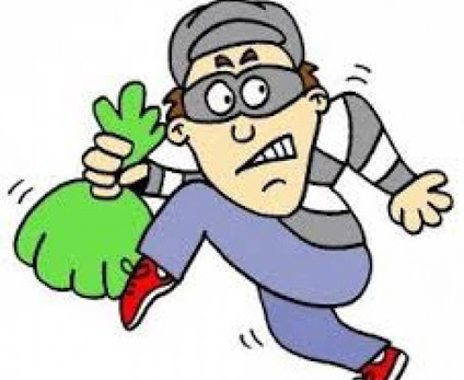 पलक झपकते ही टप्पेबाज़ों ने दुकान से क़ीमती कैमरा करा पार