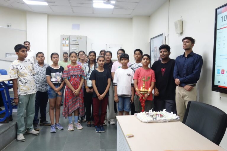 निफ्ट रायबरेली में समर वर्कशॉप 2025 का उत्साहपूर्ण आगाज़,स्कूली बच्चों ने डिज़ाइन की दुनिया में रखा पहला कदम