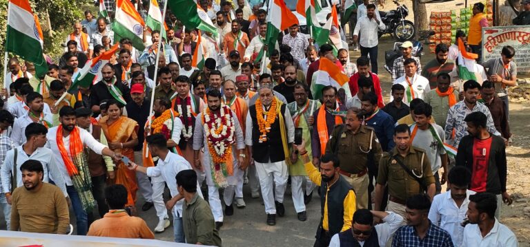 सरदार बल्लभ भाई पटेल की 150 वी जयंती पर एकता पदयात्रा में उमड़ा जनसैलाब