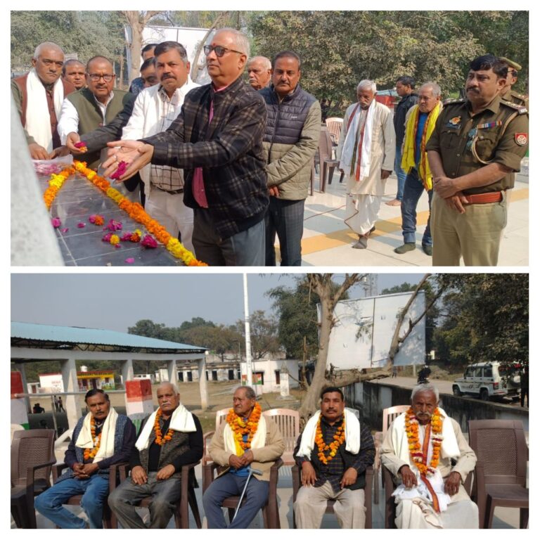 शहीद दिवस पर सरेनी शहीद स्मारक पर अमर शहीदों को श्रद्धांजलि