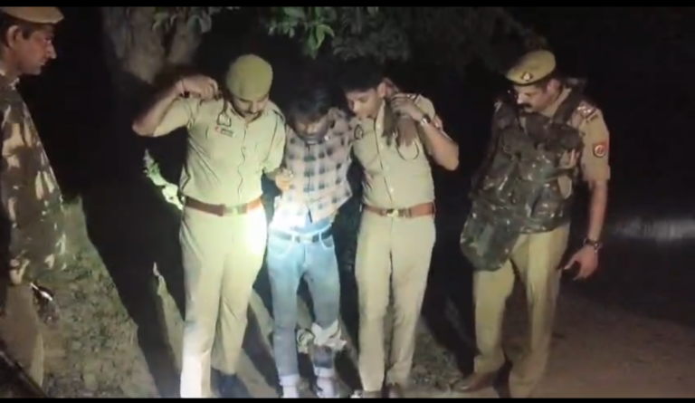 गैगस्टर अधिनियम के 50,000/- रुपये के इनामिया वांछित अभियुक्त को पुलिस ने मुठभेड़ में किया गया गिरफ्तार