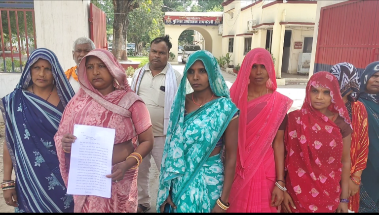 महिला ने चौकी के दो सिपाहियों पर शराब पीकर मारपीट करने का लगाया गंभीर आरोप, पुलिस अधीक्षक ने दिए जांच के आदेश
