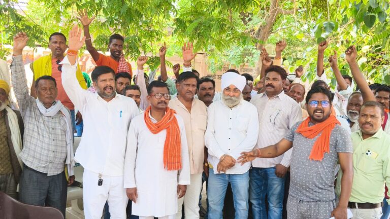 सफाई कर्मचारी की पिटाई के मामले पर सभासदों ने पुलिस अधीक्षक से लगाई न्याय की गुहार