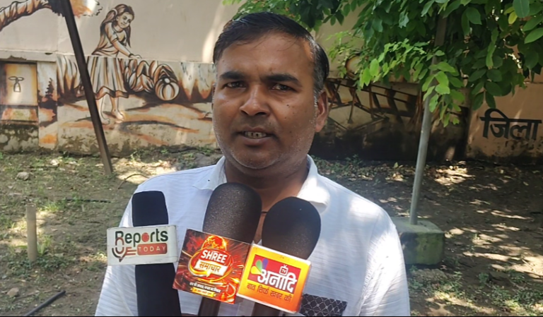 राजस्व विभाग में व्यक्ति ने लगाया भ्रष्टाचार के आरोप